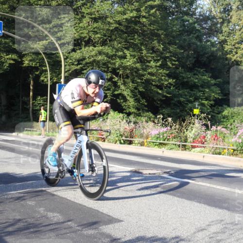 08.09.2024 - Stadtparktriathlon Zöllner http://msf.ph/oto/7038450 08.09.2024 08:52:14 Radfahren 23, 31, 54 meine-sportfotos.de