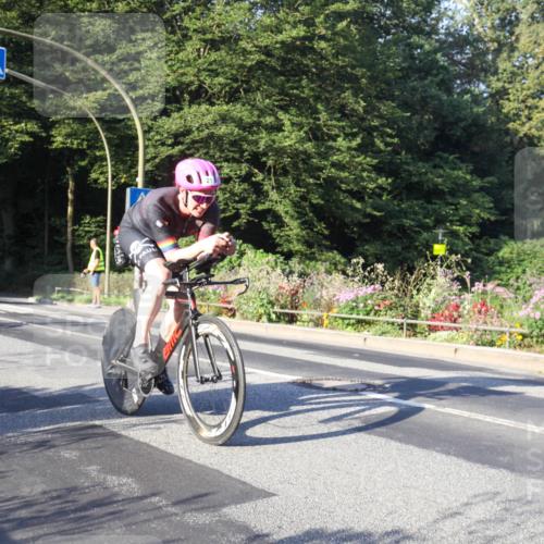 08.09.2024 - Stadtparktriathlon Zöllner http://msf.ph/oto/7038463 08.09.2024 08:52:30 Radfahren 15, 21, 27, 37, 63, 76 meine-sportfotos.de