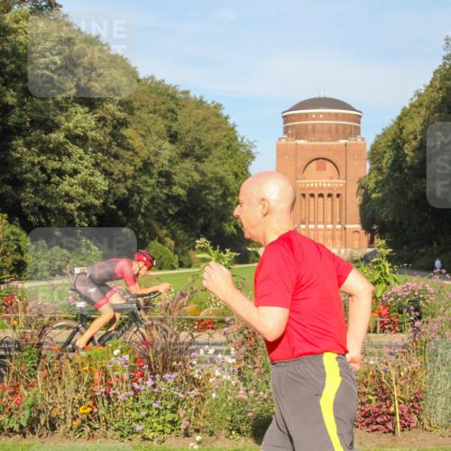 08.09.2024 - Stadtparktriathlon Zöllner http://msf.ph/oto/7038471 08.09.2024 09:06:44 Radfahren 38, 114 meine-sportfotos.de