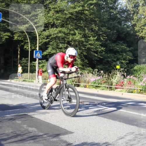 08.09.2024 - Stadtparktriathlon Zöllner http://msf.ph/oto/7038478 08.09.2024 08:52:46 Radfahren 41, 57 meine-sportfotos.de