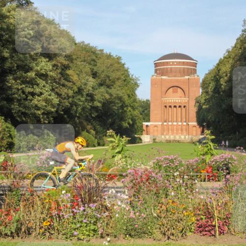 08.09.2024 - Stadtparktriathlon Zöllner http://msf.ph/oto/7038485 08.09.2024 09:07:25 Radfahren 106 meine-sportfotos.de