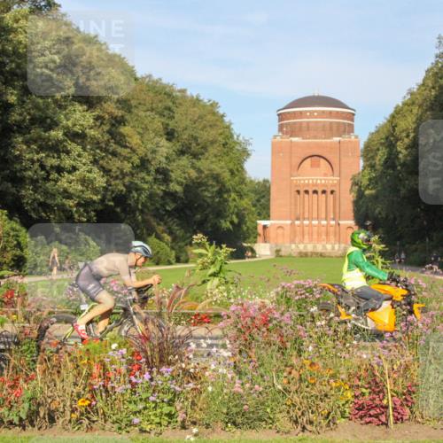08.09.2024 - Stadtparktriathlon Zöllner http://msf.ph/oto/7038527 08.09.2024 09:08:28 Radfahren 50, 51, 62 meine-sportfotos.de
