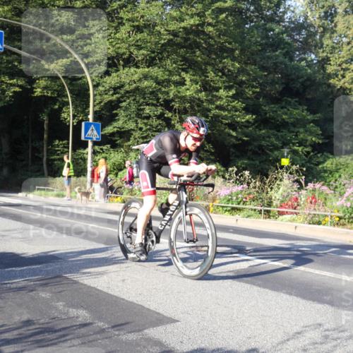 08.09.2024 - Stadtparktriathlon Zöllner http://msf.ph/oto/7038539 08.09.2024 08:56:04 Radfahren 1, 5, 19, 49, 59, 86 meine-sportfotos.de