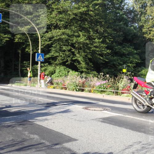 08.09.2024 - Stadtparktriathlon Zöllner http://msf.ph/oto/7038555 08.09.2024 08:56:39 Radfahren 48, 50 meine-sportfotos.de