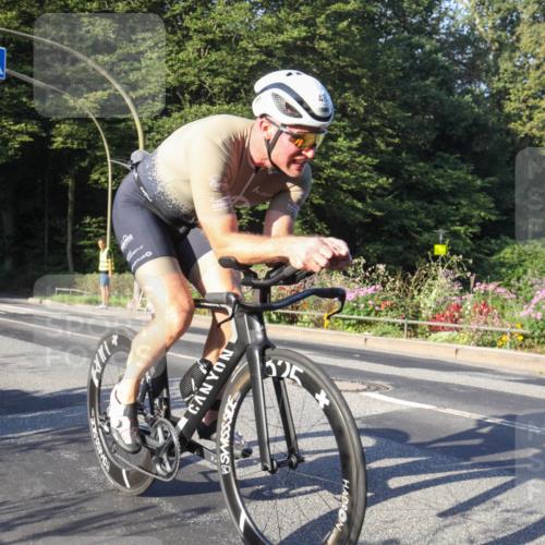 08.09.2024 - Stadtparktriathlon Zöllner http://msf.ph/oto/7038557 08.09.2024 08:56:39 Radfahren 48, 50 meine-sportfotos.de