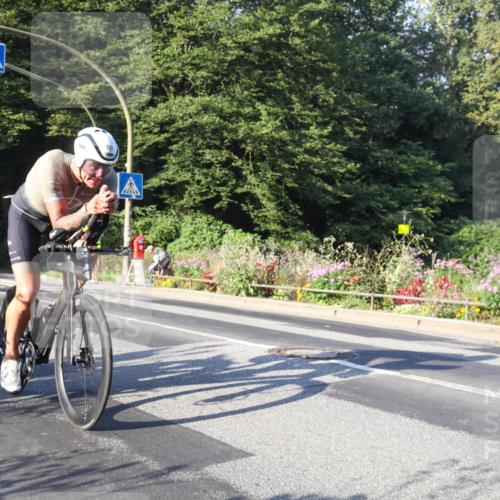 08.09.2024 - Stadtparktriathlon Zöllner http://msf.ph/oto/7038558 08.09.2024 08:56:43 Radfahren 32, 50, 62 meine-sportfotos.de