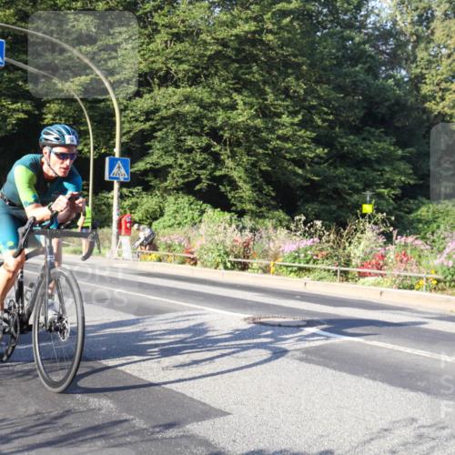 08.09.2024 - Stadtparktriathlon Zöllner http://msf.ph/oto/7038560 08.09.2024 08:56:44 Radfahren 32, 50, 56, 62 meine-sportfotos.de
