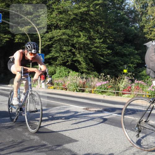 08.09.2024 - Stadtparktriathlon Zöllner http://msf.ph/oto/7038564 08.09.2024 08:56:47 Radfahren 32, 47, 56, 62 meine-sportfotos.de
