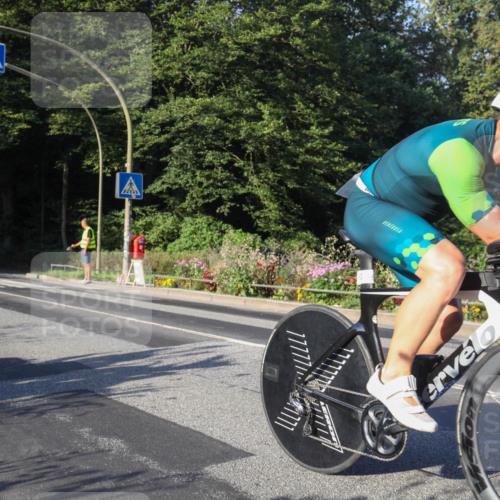 08.09.2024 - Stadtparktriathlon Zöllner http://msf.ph/oto/7038608 08.09.2024 08:58:07 Radfahren 15, 21, 40, 54, 63, 76 meine-sportfotos.de