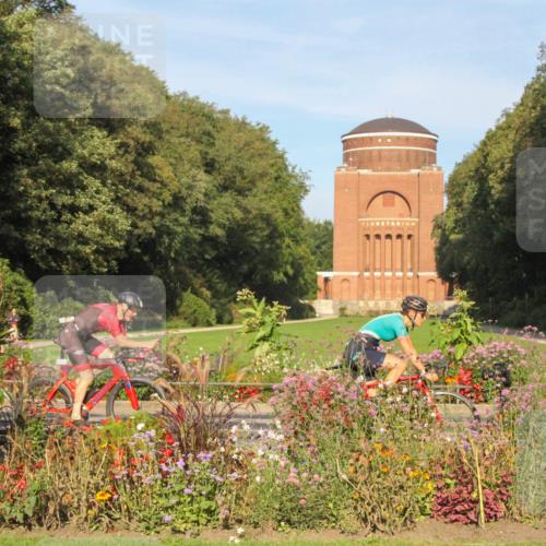 08.09.2024 - Stadtparktriathlon Zöllner http://msf.ph/oto/7038609 08.09.2024 09:09:49 Radfahren 37, 80, 100 meine-sportfotos.de
