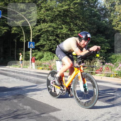 08.09.2024 - Stadtparktriathlon Zöllner http://msf.ph/oto/7038625 08.09.2024 08:58:36 Radfahren  meine-sportfotos.de