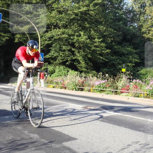 08.09.2024 - Stadtparktriathlon Zöllner http://msf.ph/oto/7038634 08.09.2024 08:58:52 Radfahren 27, 28, 57, 74 meine-sportfotos.de