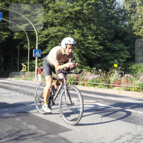 08.09.2024 - Stadtparktriathlon Zöllner http://msf.ph/oto/7038645 08.09.2024 08:59:13 Radfahren 42 meine-sportfotos.de