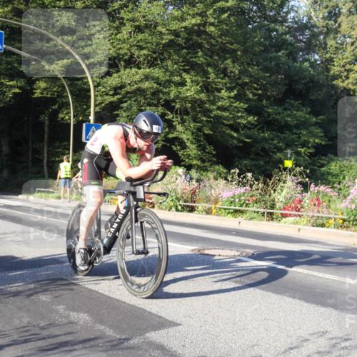 08.09.2024 - Stadtparktriathlon Zöllner http://msf.ph/oto/7038661 08.09.2024 08:59:37 Radfahren 69, 87 meine-sportfotos.de