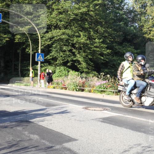 08.09.2024 - Stadtparktriathlon Zöllner http://msf.ph/oto/7038689 08.09.2024 09:01:06 Radfahren 38, 64, 114 meine-sportfotos.de