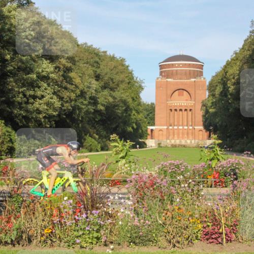 08.09.2024 - Stadtparktriathlon Zöllner http://msf.ph/oto/7038733 08.09.2024 09:12:18 Radfahren 114, 163 meine-sportfotos.de