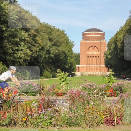 08.09.2024 - Stadtparktriathlon Zöllner http://msf.ph/oto/7038745 08.09.2024 09:12:38 Radfahren 104, 132, 150, 157 meine-sportfotos.de