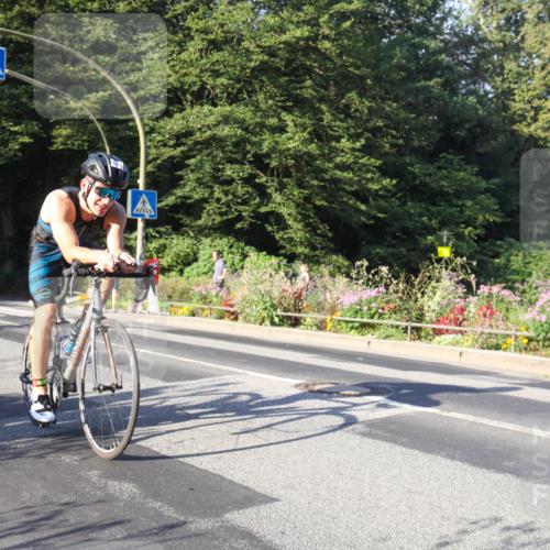 08.09.2024 - Stadtparktriathlon Zöllner http://msf.ph/oto/7038752 08.09.2024 09:02:57 Radfahren 29, 32, 39, 47, 93, 123 meine-sportfotos.de