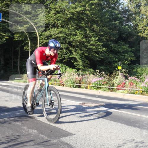 08.09.2024 - Stadtparktriathlon Zöllner http://msf.ph/oto/7038757 08.09.2024 09:03:01 Radfahren 32, 39, 78, 93, 123 meine-sportfotos.de
