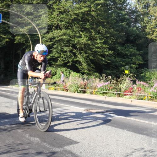 08.09.2024 - Stadtparktriathlon Zöllner http://msf.ph/oto/7038761 08.09.2024 09:03:06 Radfahren 78, 110, 115, 120 meine-sportfotos.de