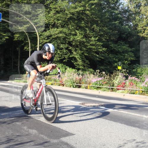 08.09.2024 - Stadtparktriathlon Zöllner http://msf.ph/oto/7038763 08.09.2024 09:03:08 Radfahren 110, 115, 120 meine-sportfotos.de