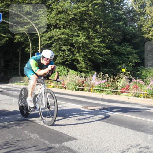 08.09.2024 - Stadtparktriathlon Zöllner http://msf.ph/oto/7038798 08.09.2024 09:03:51 Radfahren 15, 21, 40, 44, 54, 63, 72, 83, 94 meine-sportfotos.de