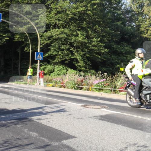 08.09.2024 - Stadtparktriathlon Zöllner http://msf.ph/oto/7038844 08.09.2024 09:04:47 Radfahren 8 meine-sportfotos.de