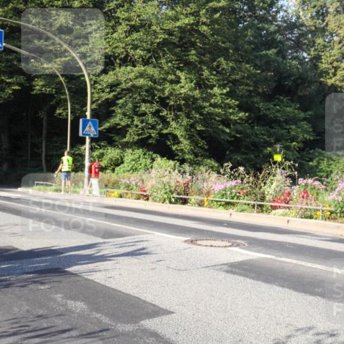 08.09.2024 - Stadtparktriathlon Zöllner http://msf.ph/oto/7038869 08.09.2024 09:05:24 Radfahren 42 meine-sportfotos.de