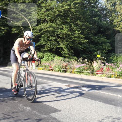 08.09.2024 - Stadtparktriathlon Zöllner http://msf.ph/oto/7038875 08.09.2024 09:05:30 Radfahren 4, 45, 104 meine-sportfotos.de