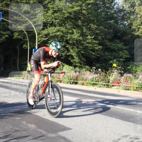 08.09.2024 - Stadtparktriathlon Zöllner http://msf.ph/oto/7038894 08.09.2024 09:06:14 Radfahren 3, 11 meine-sportfotos.de