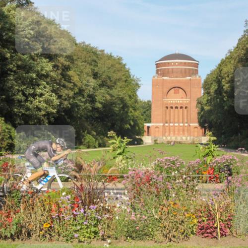 08.09.2024 - Stadtparktriathlon Zöllner http://msf.ph/oto/7038898 08.09.2024 09:15:23 Radfahren 32, 75, 127 meine-sportfotos.de