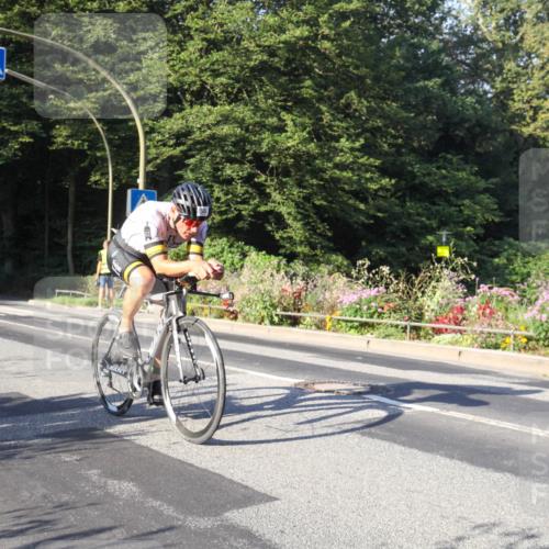 08.09.2024 - Stadtparktriathlon Zöllner http://msf.ph/oto/7038899 08.09.2024 09:06:24 Radfahren 58 meine-sportfotos.de