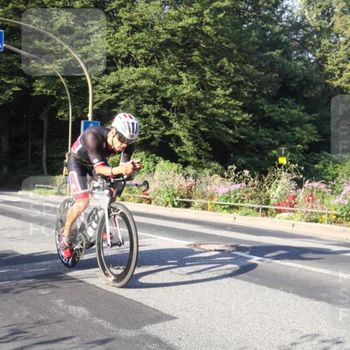 08.09.2024 - Stadtparktriathlon Zöllner http://msf.ph/oto/7038903 08.09.2024 09:06:28 Radfahren 17, 58, 88 meine-sportfotos.de