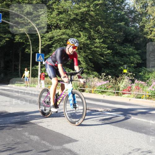 08.09.2024 - Stadtparktriathlon Zöllner http://msf.ph/oto/7038934 08.09.2024 09:07:40 Radfahren 1, 5, 6, 14, 49, 59, 65 meine-sportfotos.de