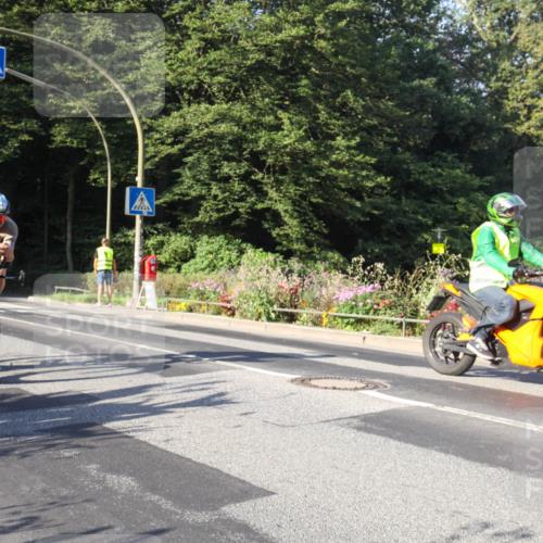 08.09.2024 - Stadtparktriathlon Zöllner http://msf.ph/oto/7038955 08.09.2024 09:08:28 Radfahren 50, 51, 62 meine-sportfotos.de