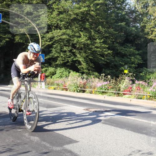 08.09.2024 - Stadtparktriathlon Zöllner http://msf.ph/oto/7038957 08.09.2024 09:08:29 Radfahren 50, 51, 62, 102, 158 meine-sportfotos.de
