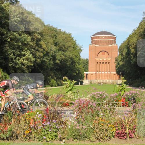 08.09.2024 - Stadtparktriathlon Zöllner http://msf.ph/oto/7039046 08.09.2024 09:19:04 Radfahren 82, 88, 92, 138 meine-sportfotos.de