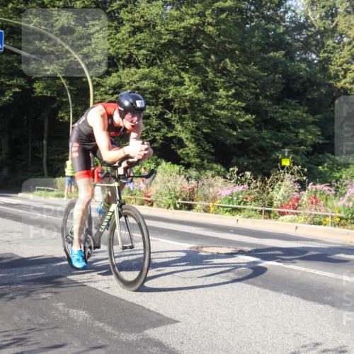 08.09.2024 - Stadtparktriathlon Zöllner http://msf.ph/oto/7039056 08.09.2024 09:10:06 Radfahren 10, 20, 69, 71, 94, 98 meine-sportfotos.de