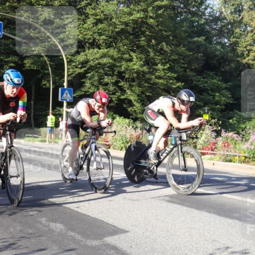08.09.2024 - Stadtparktriathlon Zöllner http://msf.ph/oto/7039057 08.09.2024 09:10:08 Radfahren 10, 20, 69, 71, 98 meine-sportfotos.de
