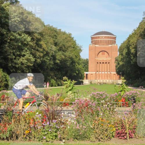 08.09.2024 - Stadtparktriathlon Zöllner http://msf.ph/oto/7039068 08.09.2024 09:19:45 Radfahren 104 meine-sportfotos.de