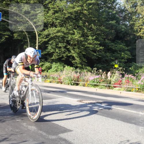 08.09.2024 - Stadtparktriathlon Zöllner http://msf.ph/oto/7039086 08.09.2024 09:10:53 Radfahren 57, 97, 121, 159 meine-sportfotos.de