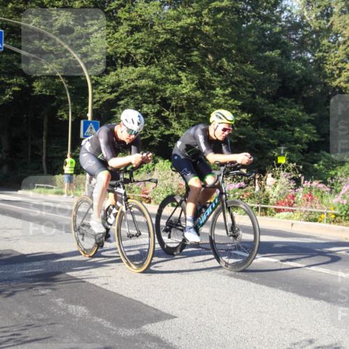 08.09.2024 - Stadtparktriathlon Zöllner http://msf.ph/oto/7039097 08.09.2024 09:11:05 Radfahren 27, 74, 116, 119, 172, 174 meine-sportfotos.de