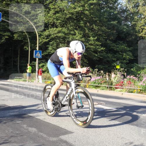 08.09.2024 - Stadtparktriathlon Zöllner http://msf.ph/oto/7039110 08.09.2024 09:11:29 Radfahren 7, 13 meine-sportfotos.de