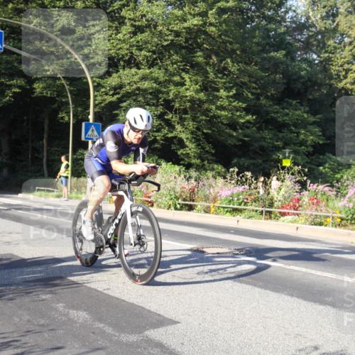 08.09.2024 - Stadtparktriathlon Zöllner http://msf.ph/oto/7039124 08.09.2024 09:11:45 Radfahren 4, 24, 28, 30, 45, 140 meine-sportfotos.de