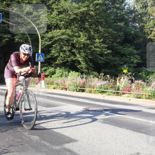 08.09.2024 - Stadtparktriathlon Zöllner http://msf.ph/oto/7039214 08.09.2024 09:14:05 Radfahren 33, 135, 145 meine-sportfotos.de