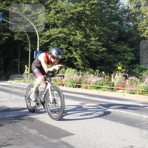 08.09.2024 - Stadtparktriathlon Zöllner http://msf.ph/oto/7039216 08.09.2024 09:14:07 Radfahren 3, 33, 135, 145 meine-sportfotos.de