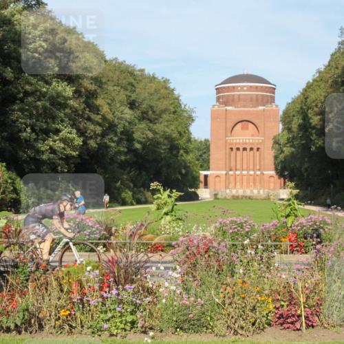 08.09.2024 - Stadtparktriathlon Zöllner http://msf.ph/oto/7039254 08.09.2024 09:25:12 Radfahren 124, 140 meine-sportfotos.de