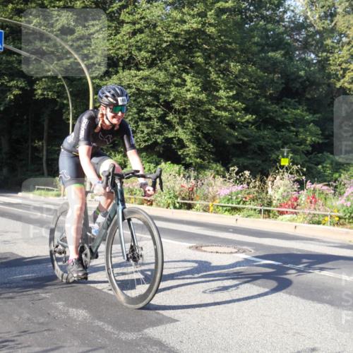 08.09.2024 - Stadtparktriathlon Zöllner http://msf.ph/oto/7039255 08.09.2024 09:14:44 Radfahren 168 meine-sportfotos.de