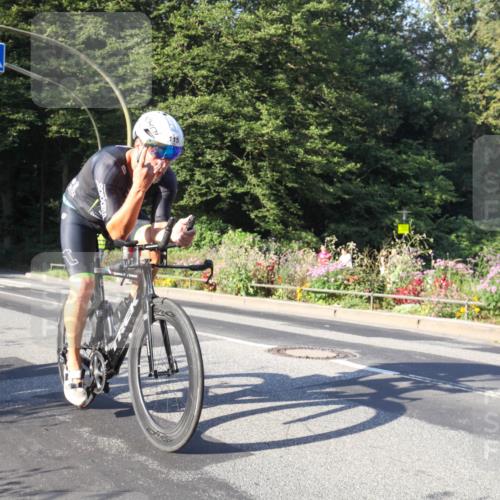 08.09.2024 - Stadtparktriathlon Zöllner http://msf.ph/oto/7039258 08.09.2024 09:14:54 Radfahren 34, 93, 115 meine-sportfotos.de