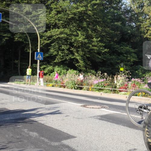 08.09.2024 - Stadtparktriathlon Zöllner http://msf.ph/oto/7039261 08.09.2024 09:14:57 Radfahren 34, 46, 67, 93, 115, 120 meine-sportfotos.de